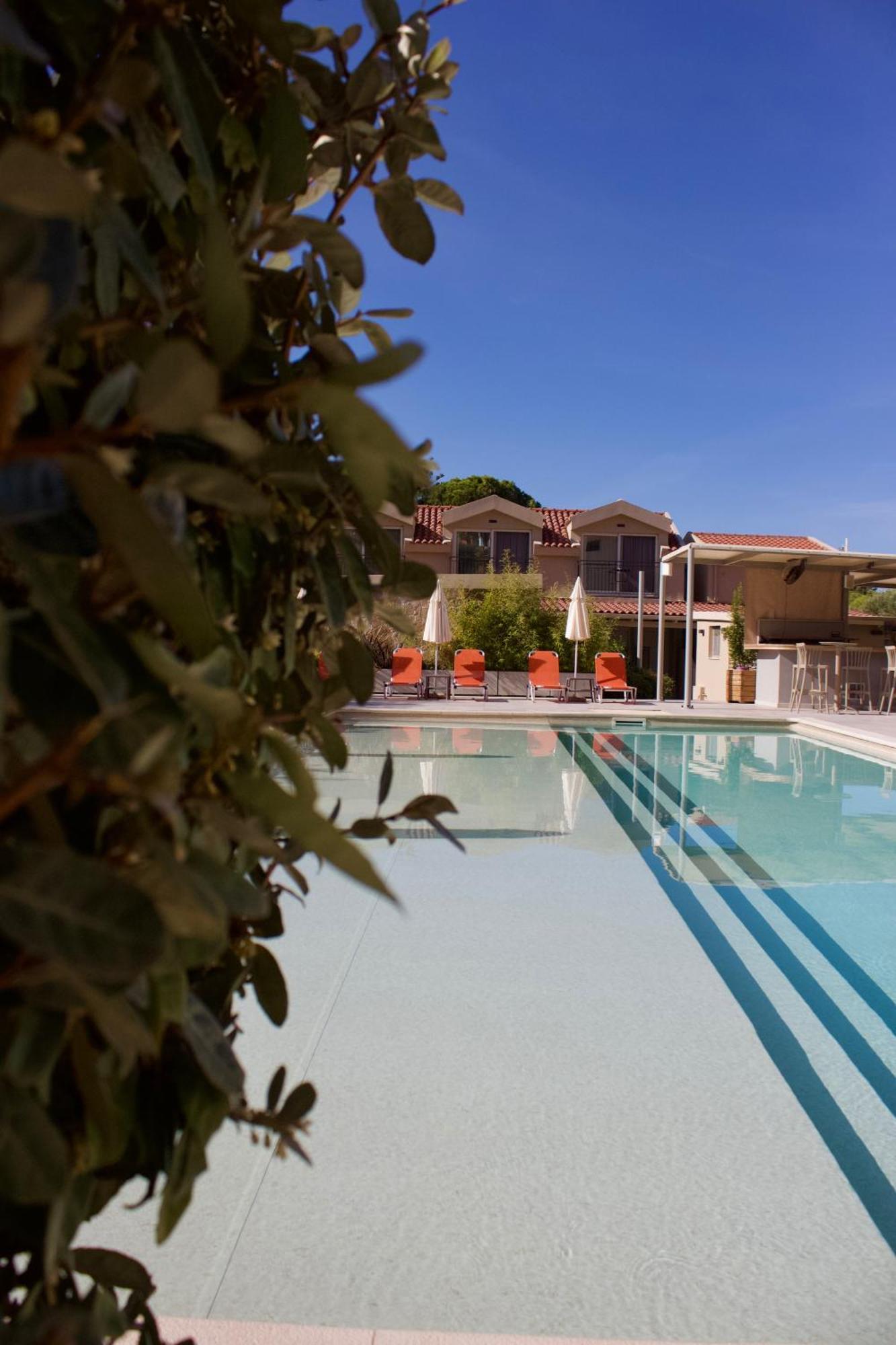 Makris Yialos Apartments ラッシ エクステリア 写真